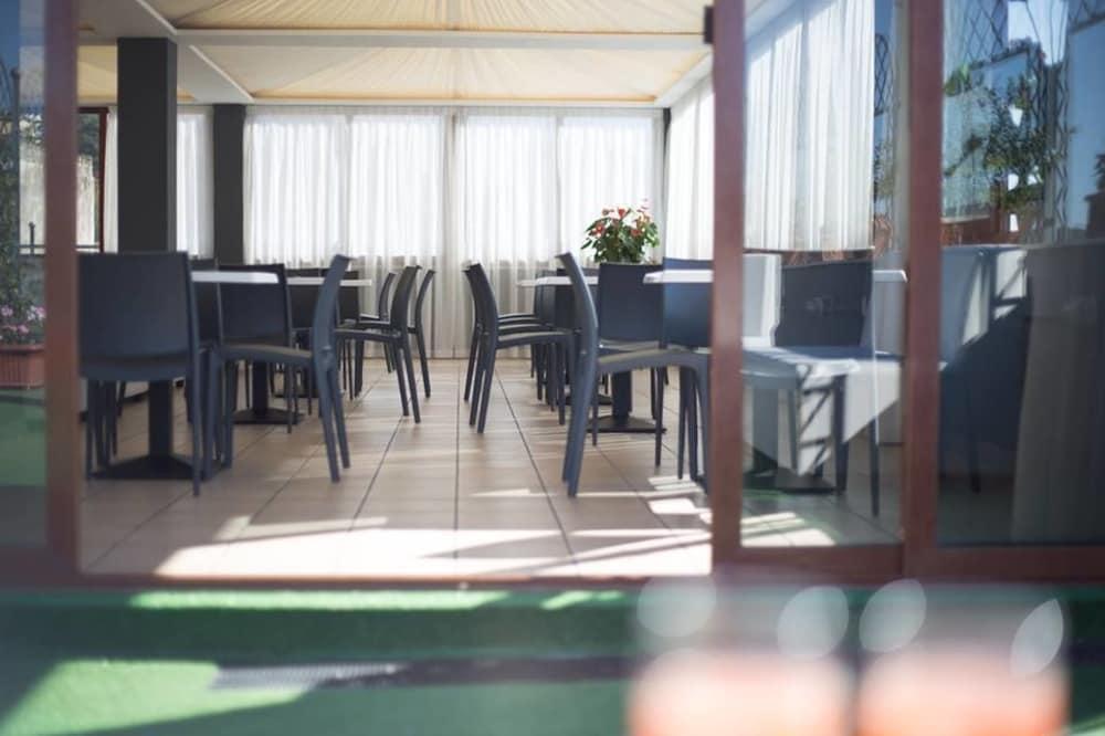 Kleopatra Design Hotel Νάπολη Εξωτερικό φωτογραφία